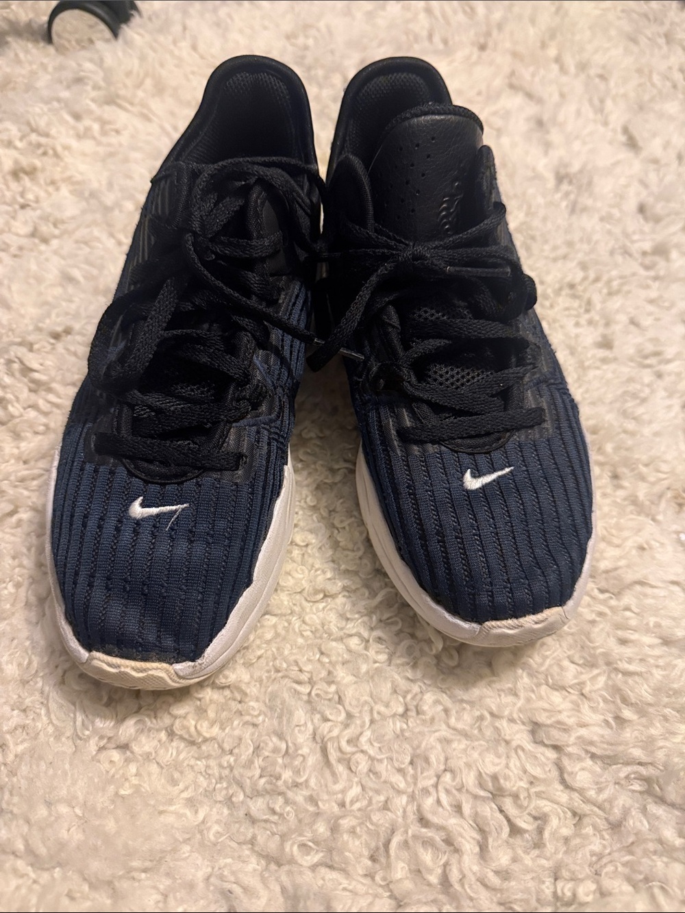 Nike Kids Navy & Black Low-Top Sneakers with White Swoosh
